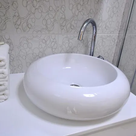 Apartment Lira *